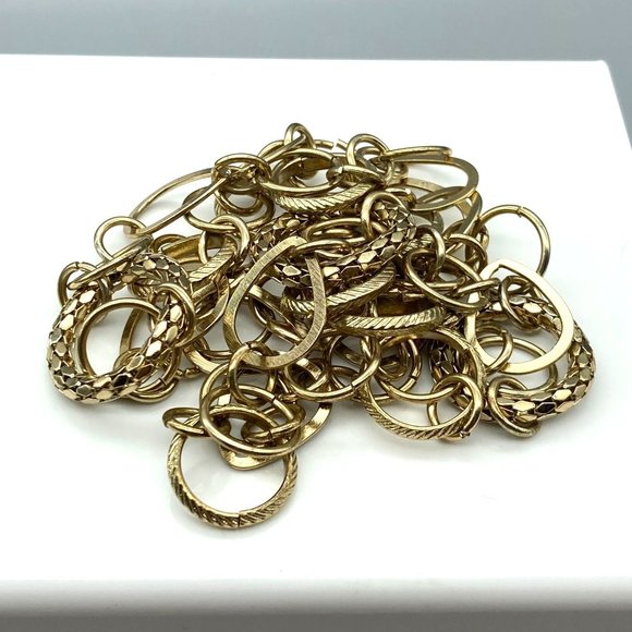 Retro Gold Tone Chain Necklace with Teardrop and Circle Links and Vintage Mesh - Picture 3 of 3